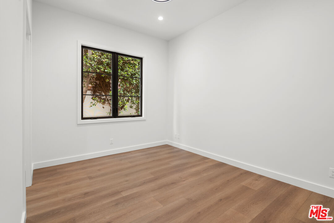 930 Lincoln Blvd Unit: A