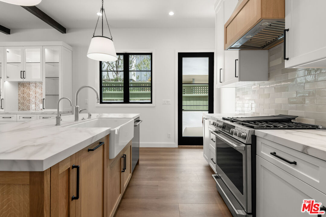 930 Lincoln Blvd Unit: A