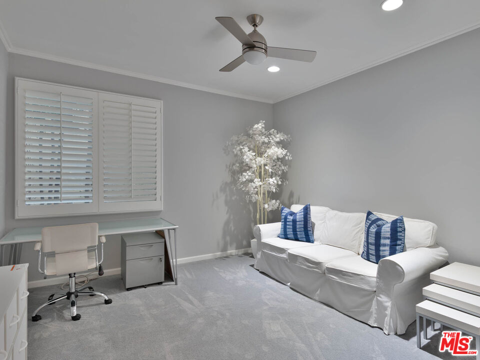 8455 Fountain Ave Unit: 312