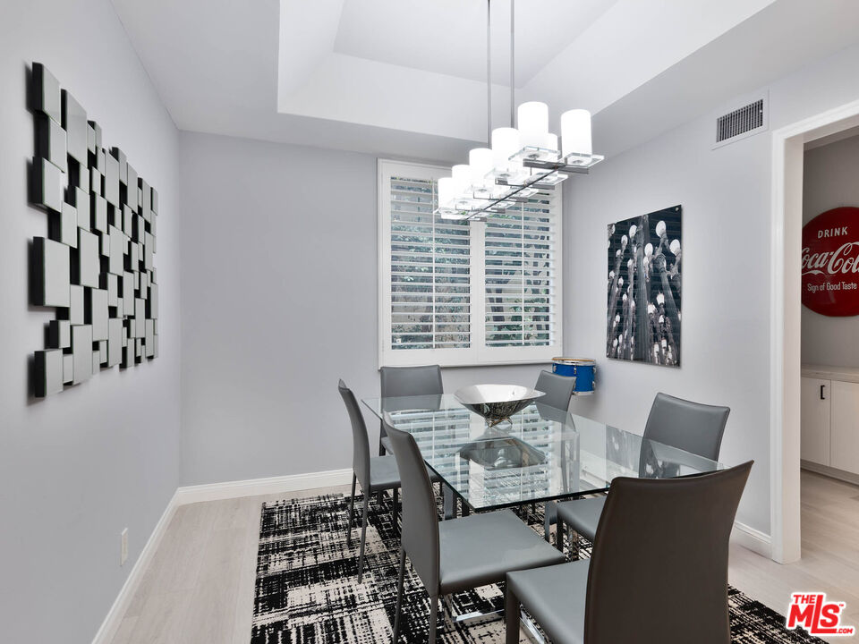 8455 Fountain Ave Unit: 312