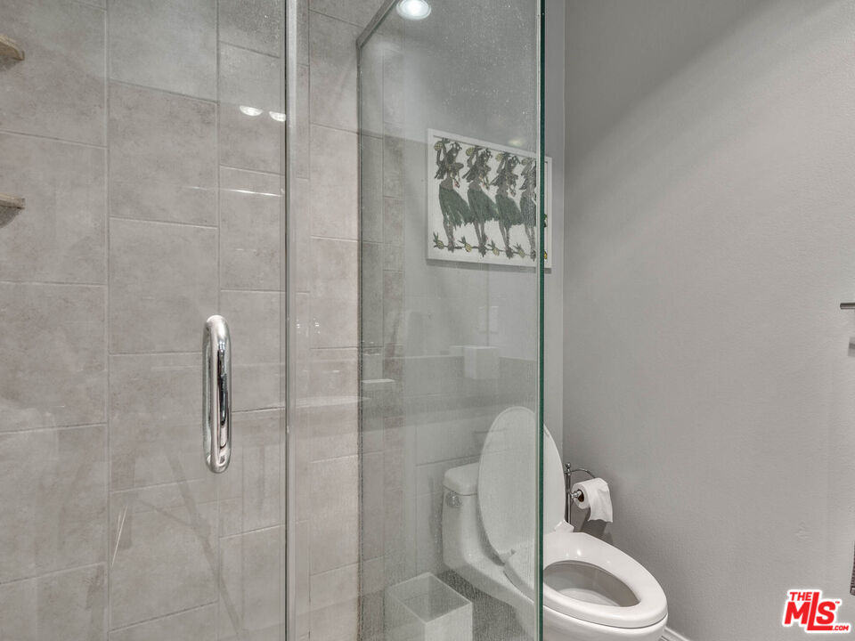 8455 Fountain Ave Unit: 312