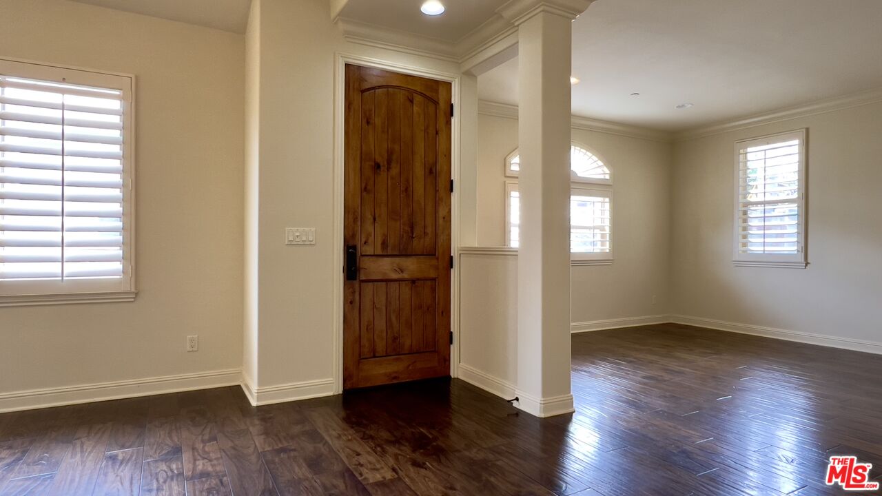 1011 Green Lane