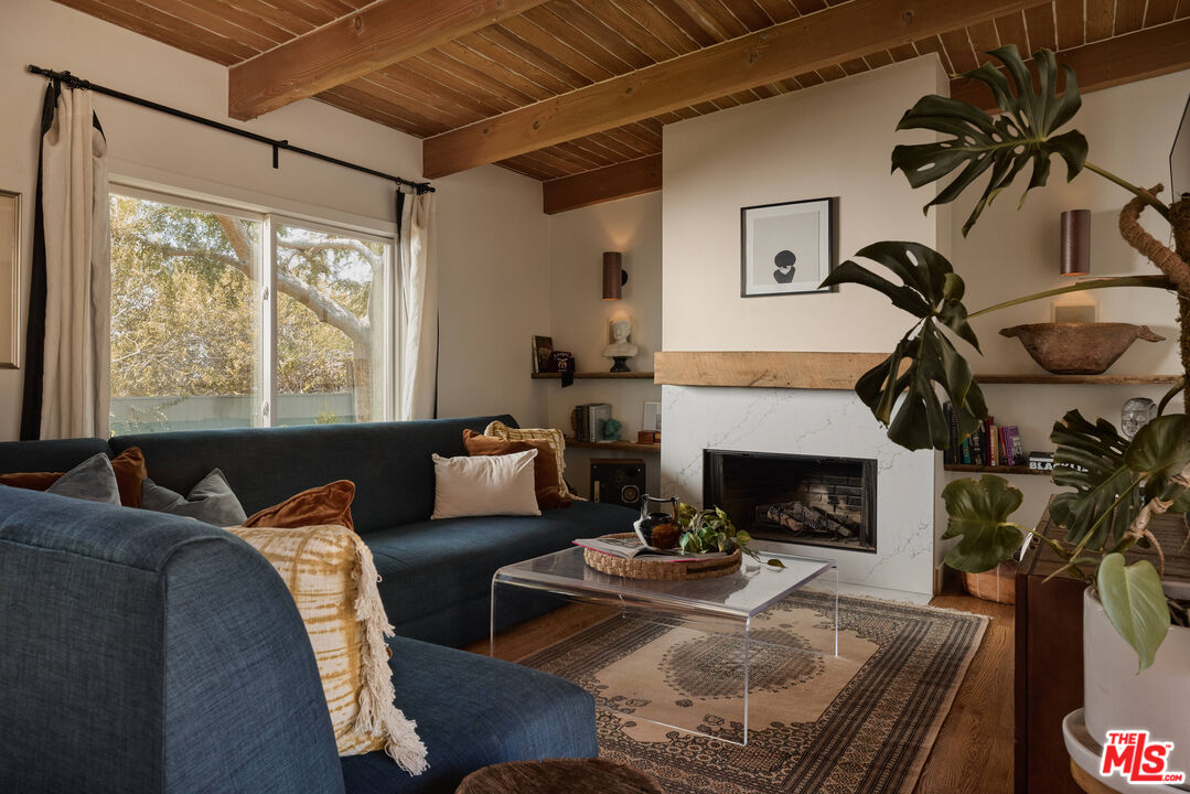 1205 Eagle Vista Dr