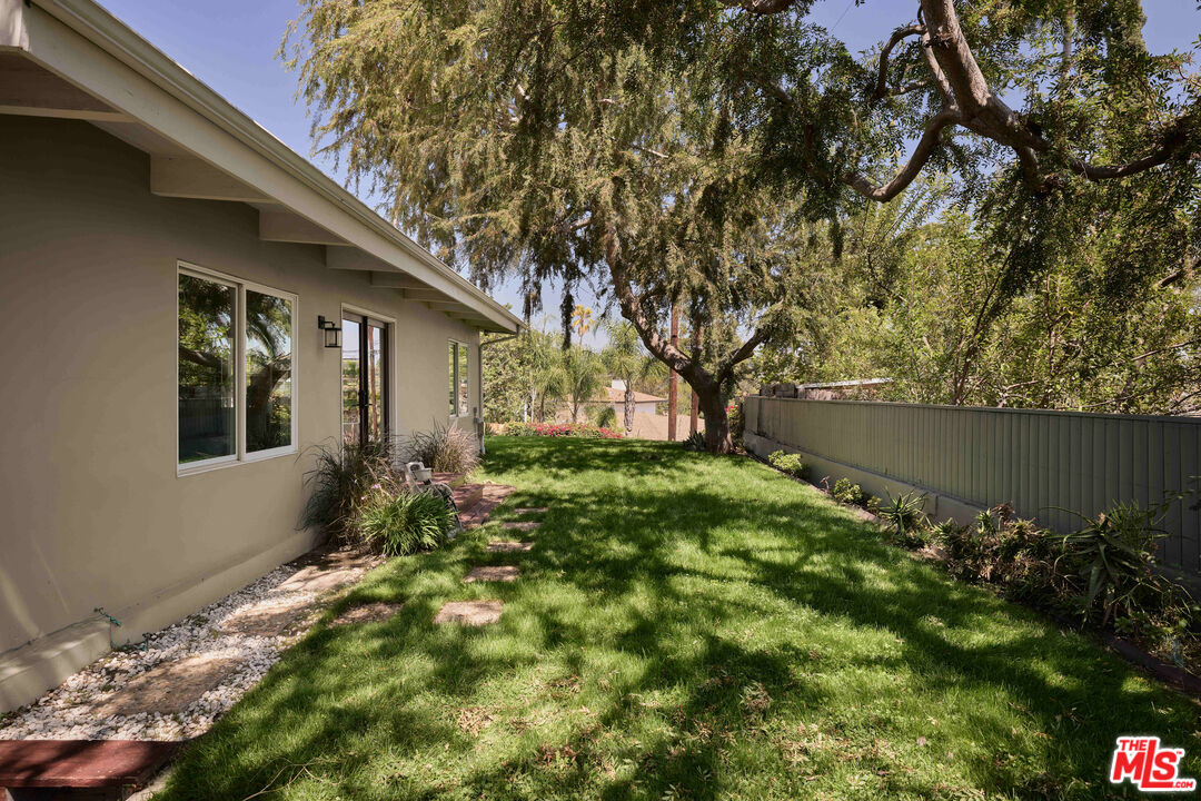 1205 Eagle Vista Dr