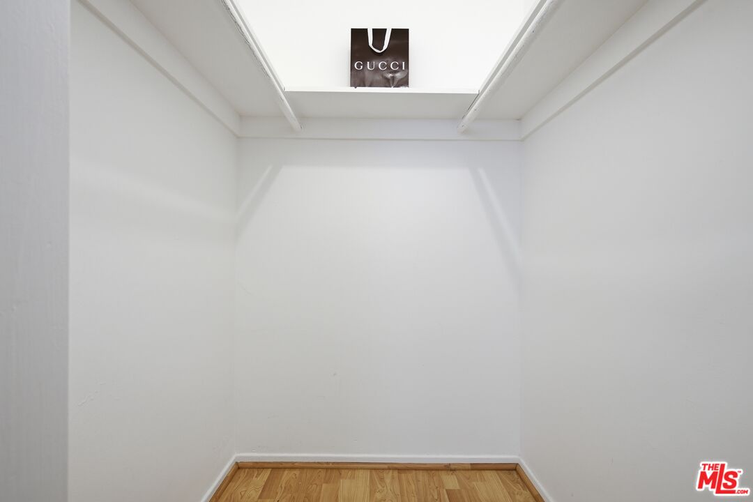 1672 Federal Ave Unit: 3