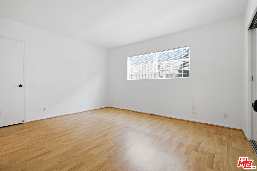 1672 Federal Ave Unit: 3