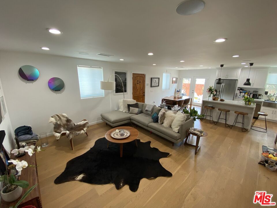 635 N Formosa Ave