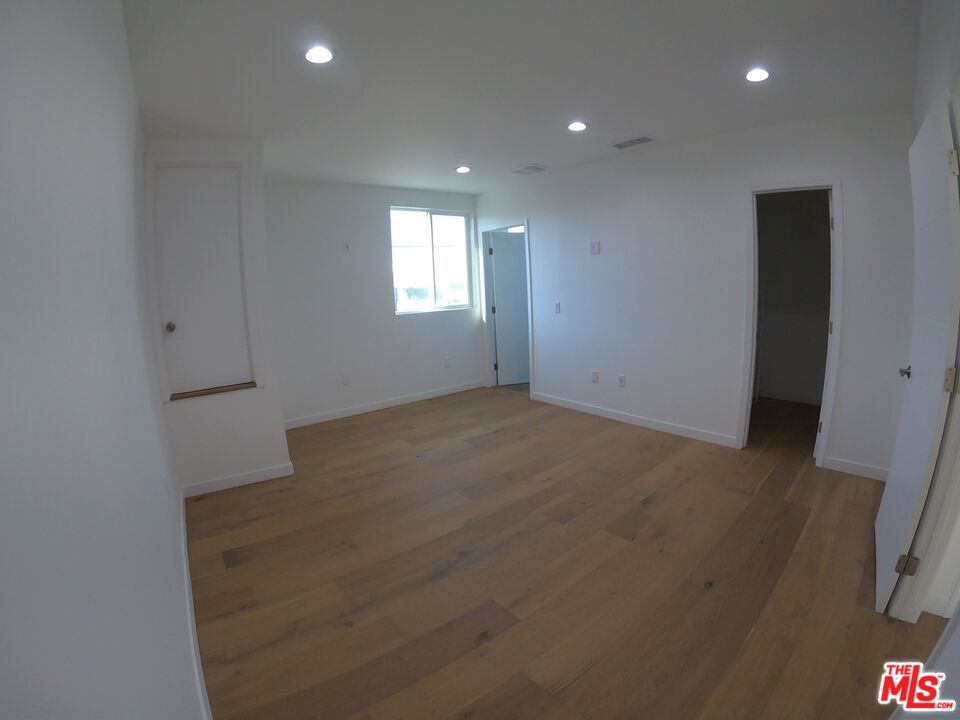 635 N Formosa Ave