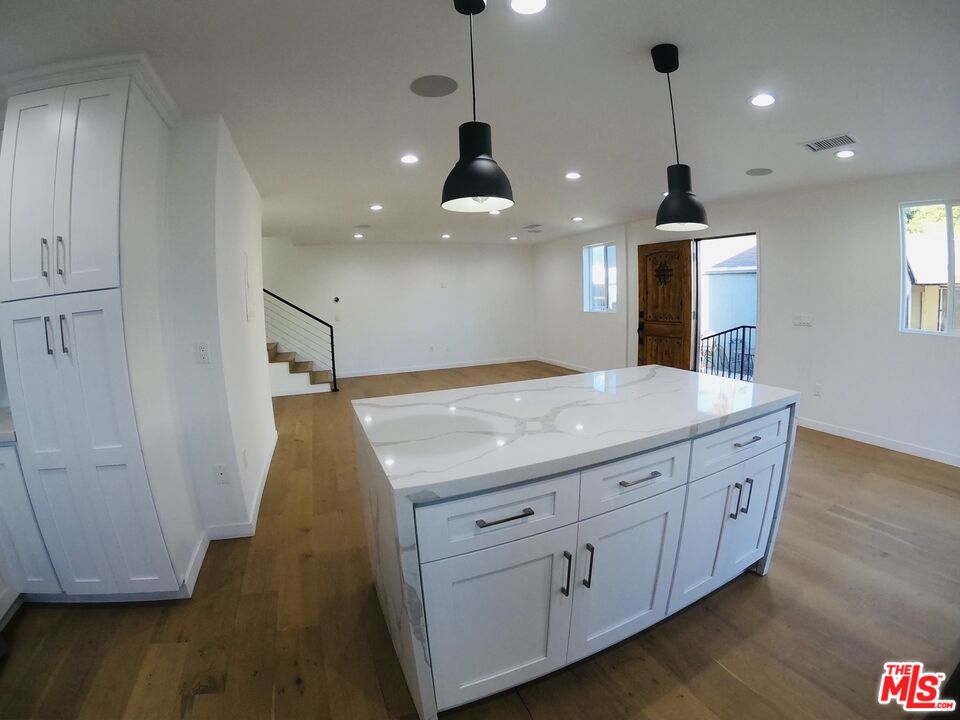 635 N Formosa Ave