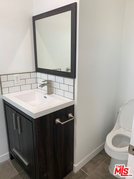 635 N Formosa Ave