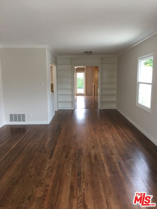 2816 Tilden Ave