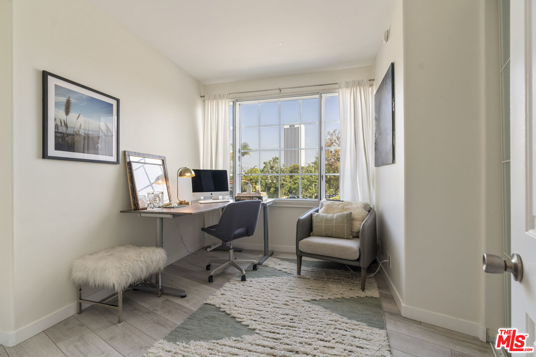 5848 W Olympic Blvd Unit: 102