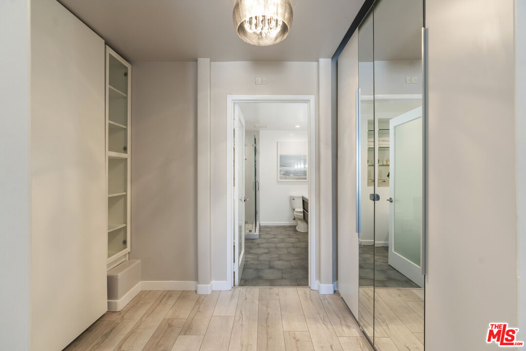 5848 W Olympic Blvd Unit: 102