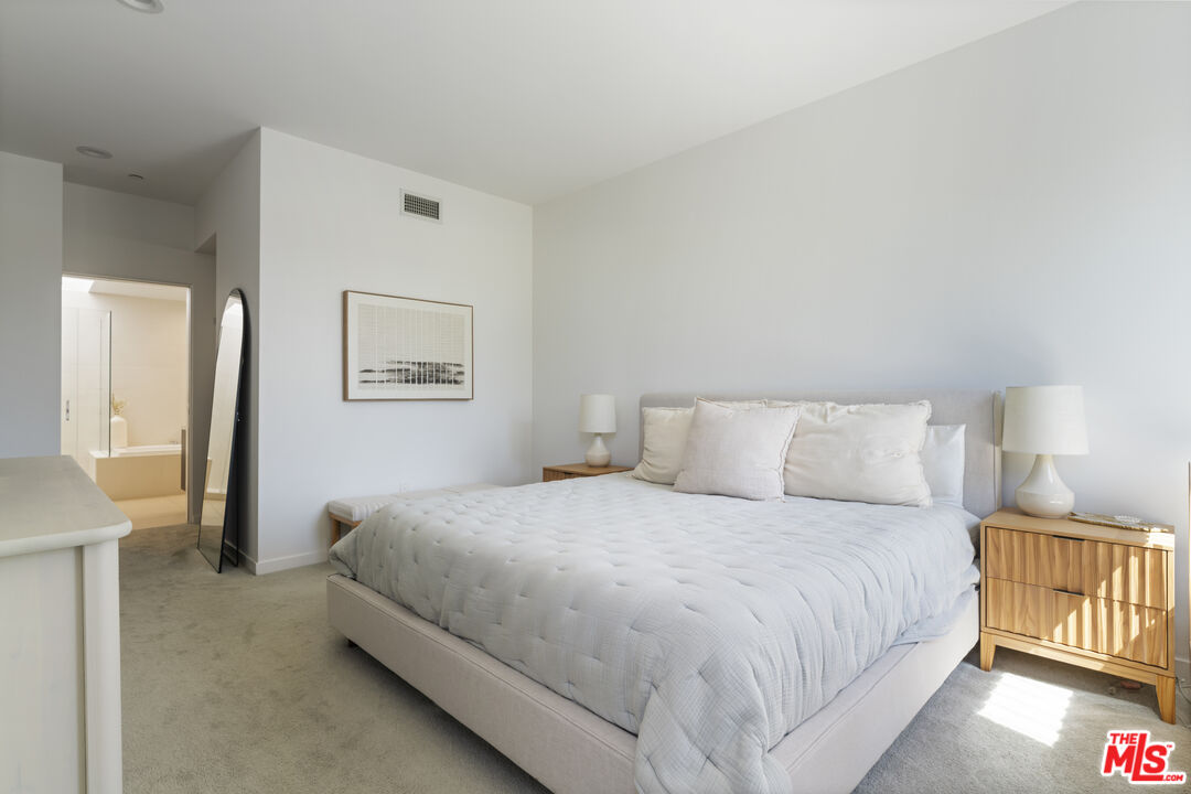 12504 Woodbridge St Unit: 402