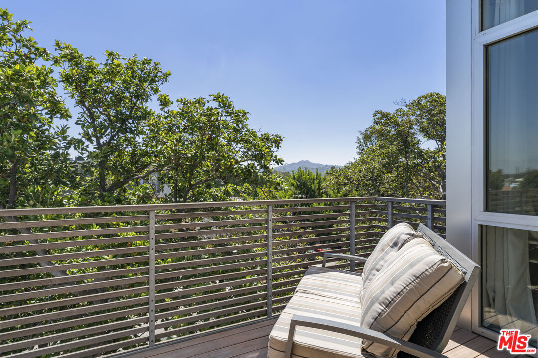 12504 Woodbridge St Unit: 402