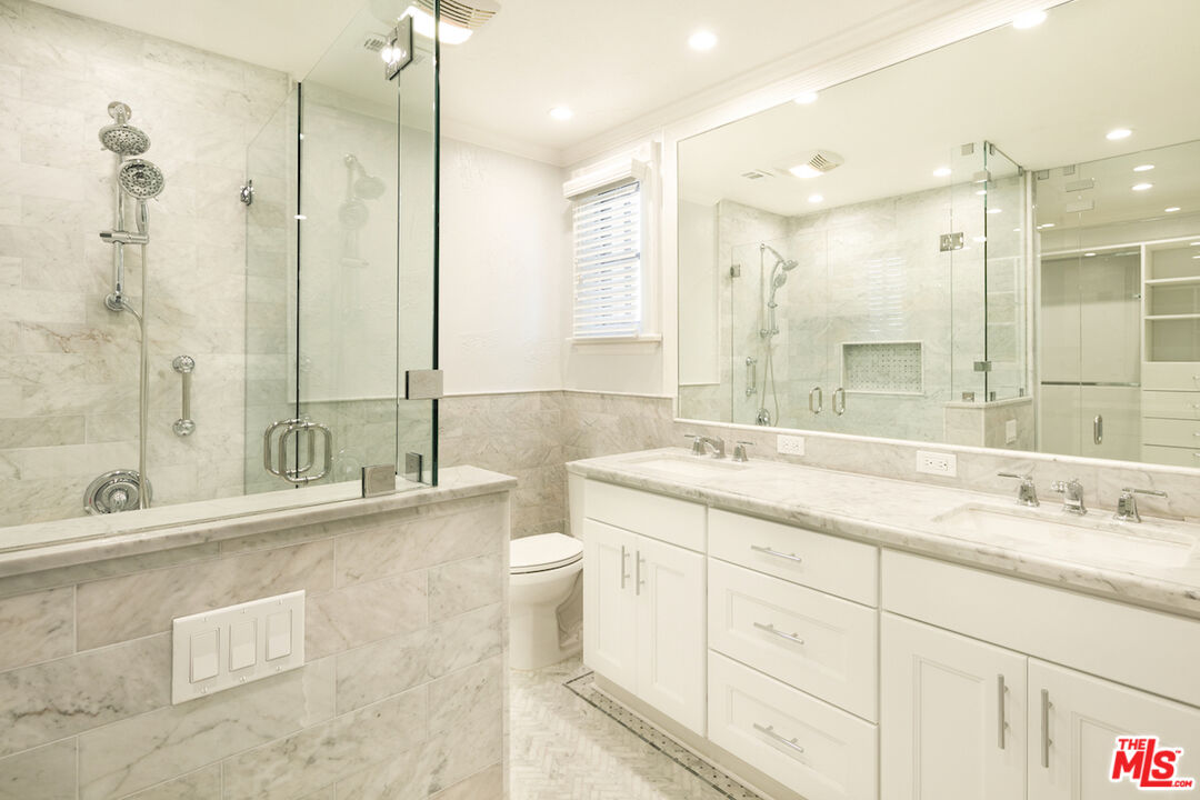 1118 S Cardiff Ave Unit: 1