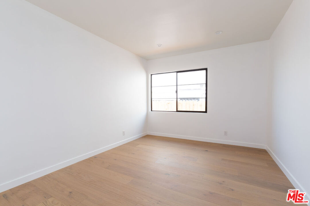 3304 Casitas Ave