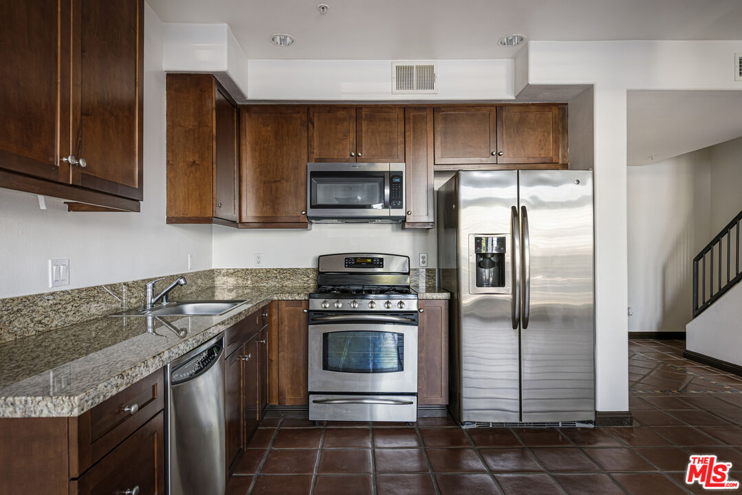 360 W Avenue 26 Unit: 100