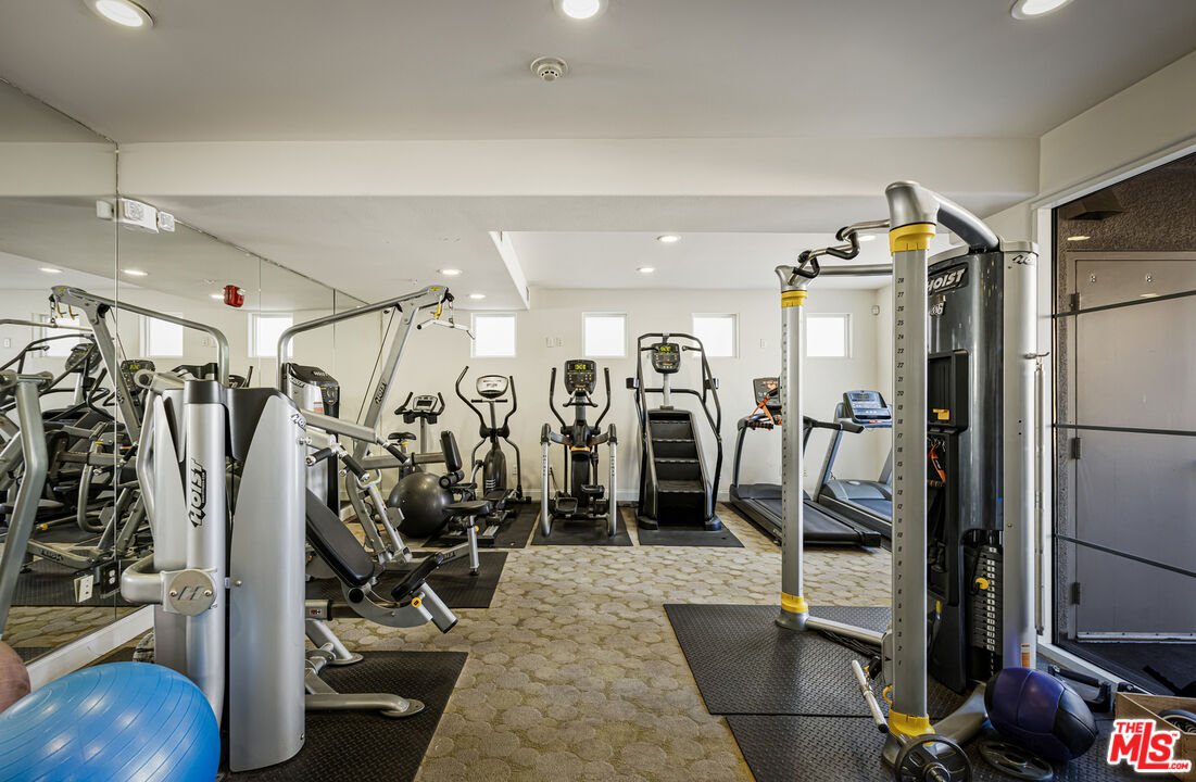 360 W Avenue 26 Unit: 100