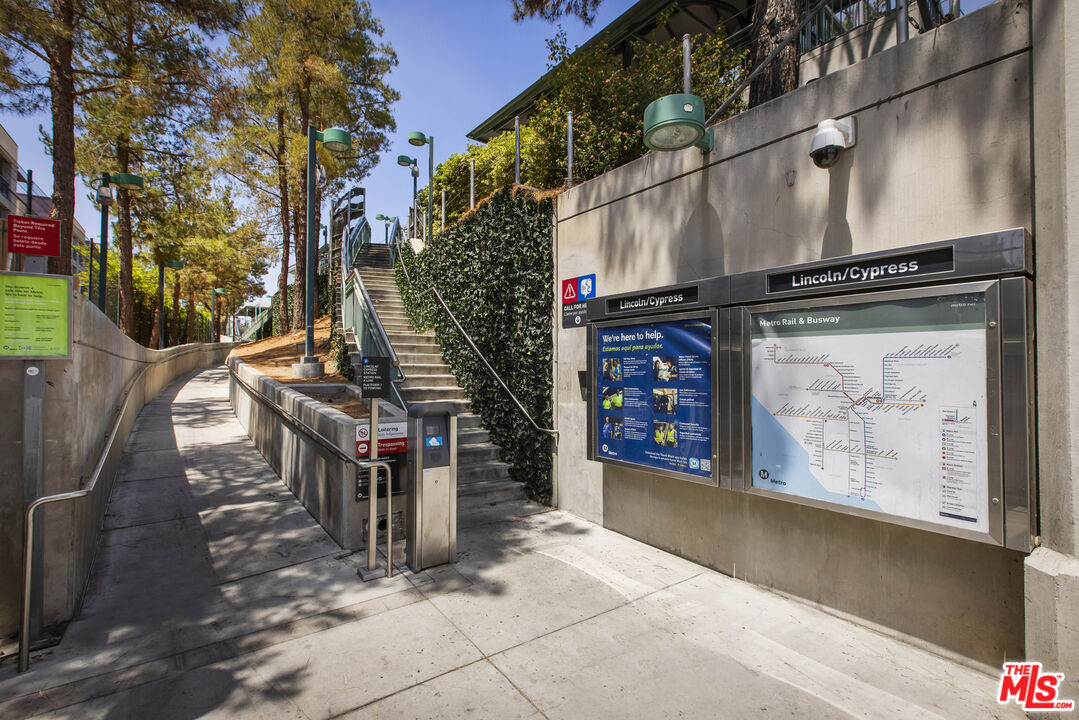 360 W Avenue 26 Unit: 100