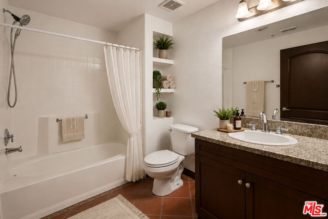 360 W Avenue 26 Unit: 100