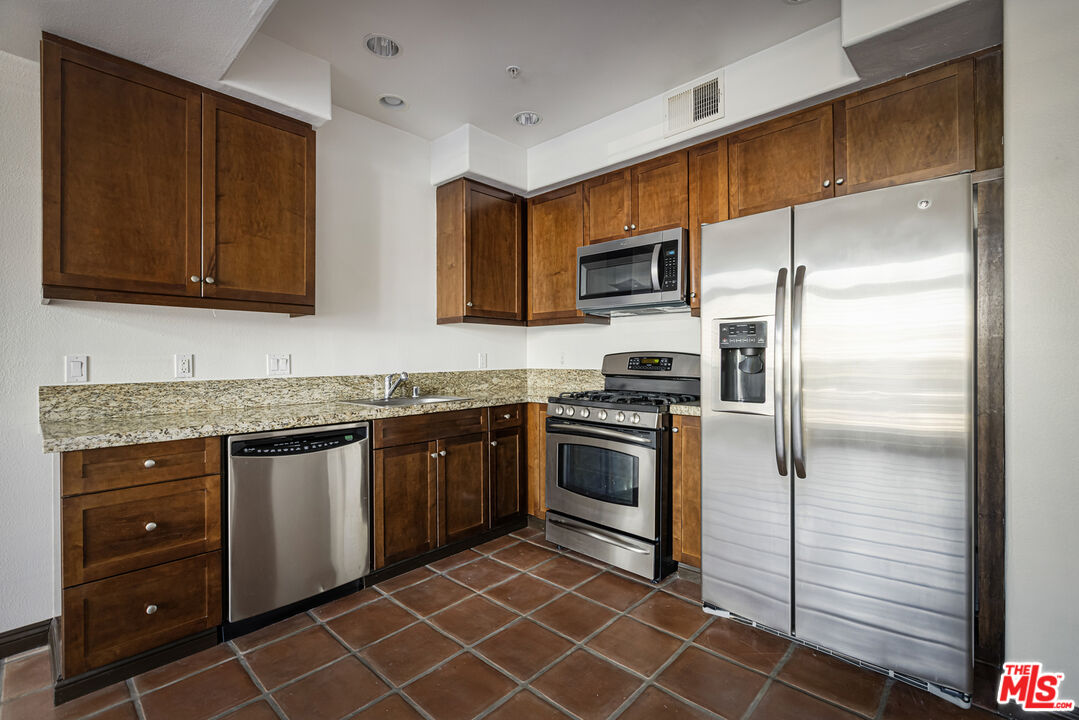 360 W Avenue 26 Unit: 100