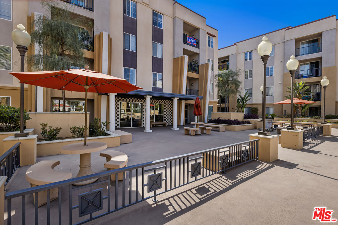 360 W Avenue 26 Unit: 100