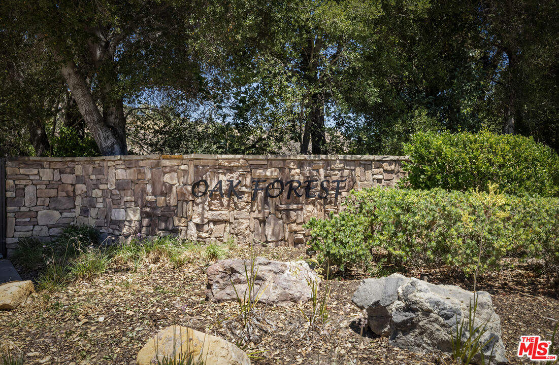 54 Robin Hood Pl