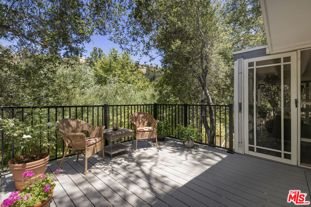 54 Robin Hood Pl