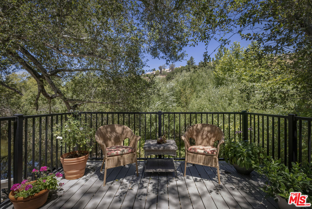 54 Robin Hood Pl