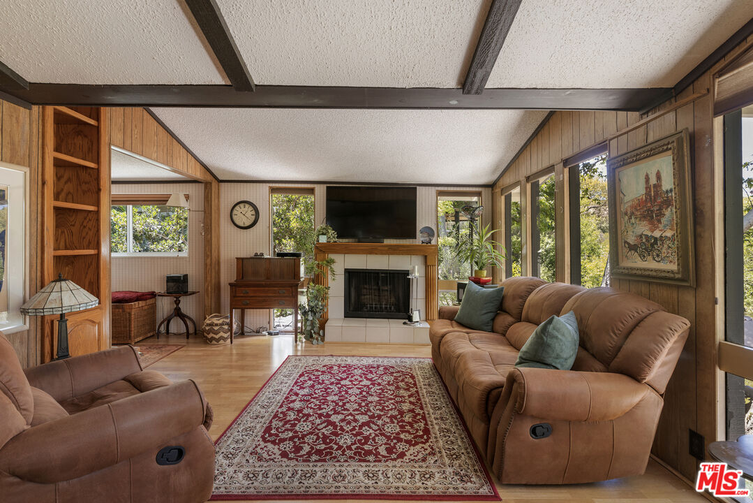 54 Robin Hood Pl