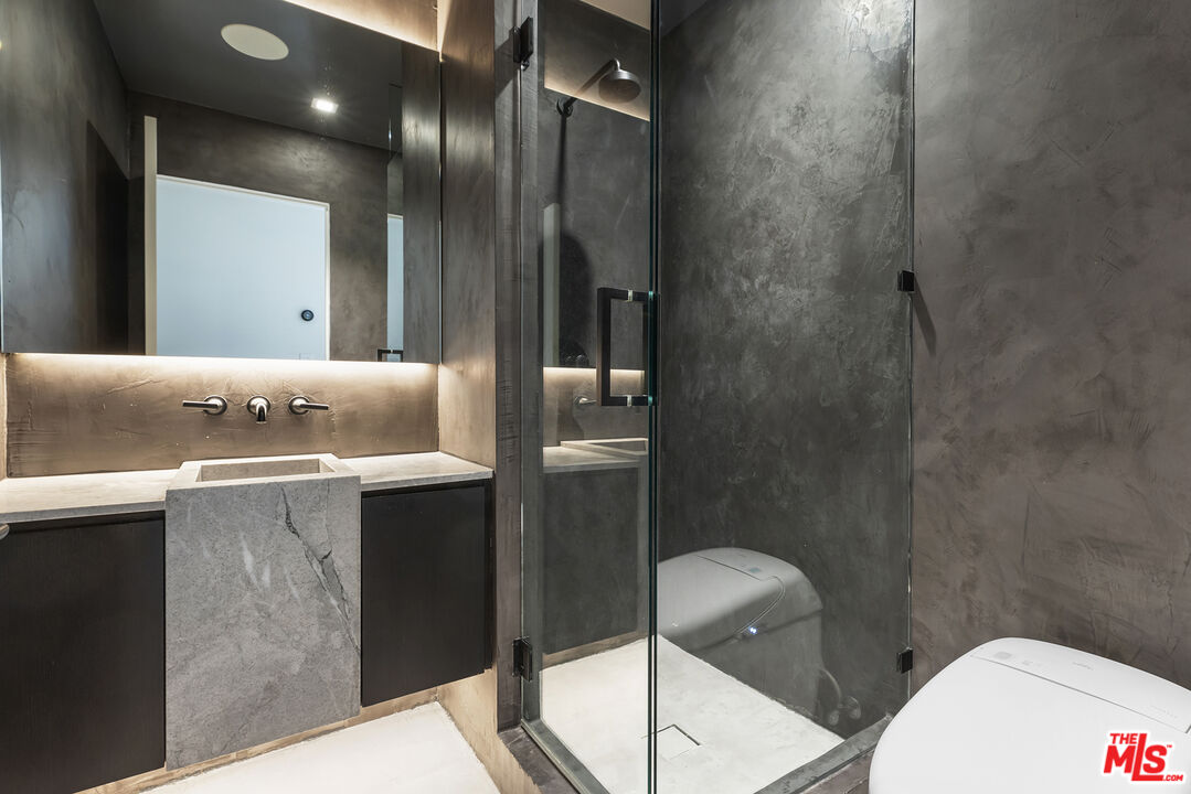 8960 Cynthia St Unit: 116