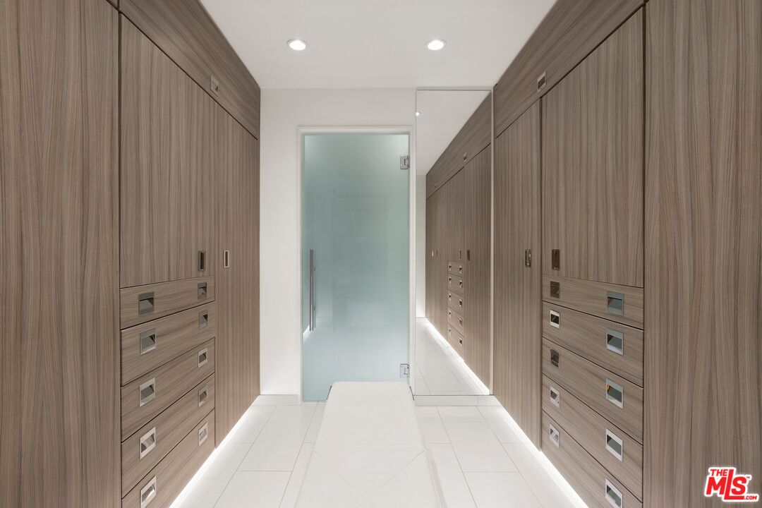 9305 Burton Way Unit: A