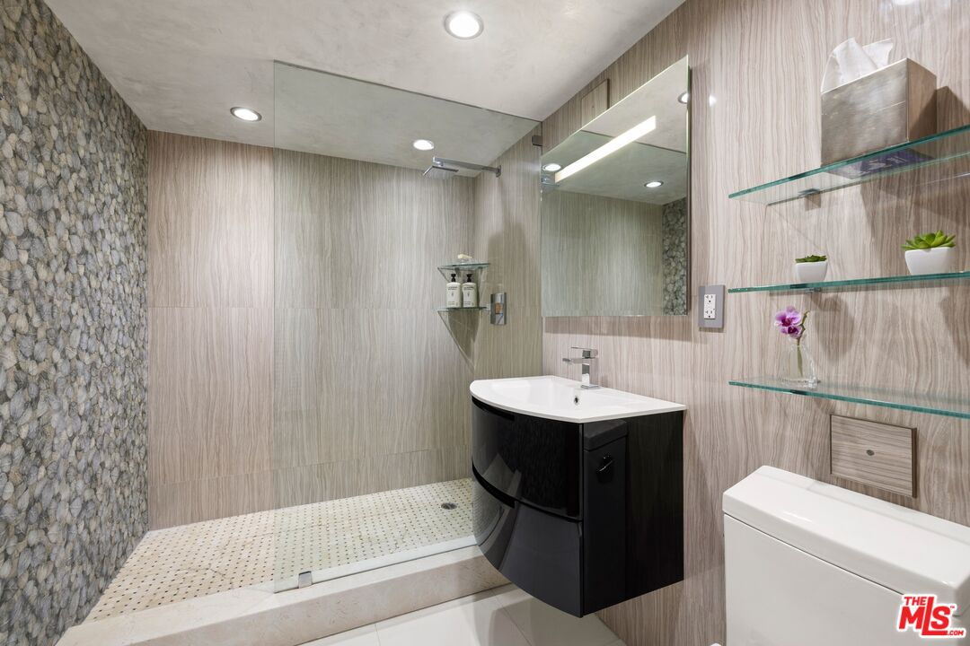9305 Burton Way Unit: A