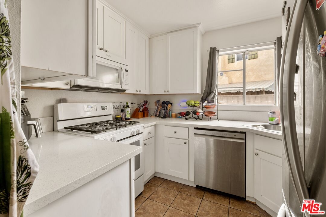 14422 Terra Bella St Unit: A