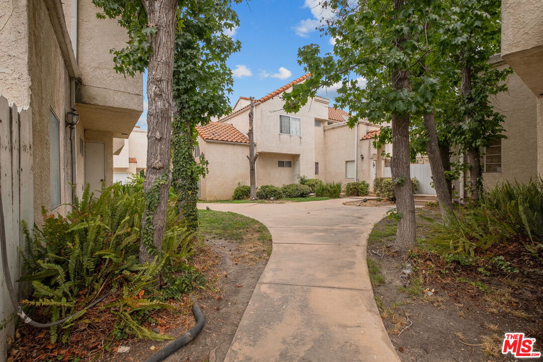 14422 Terra Bella St Unit: A