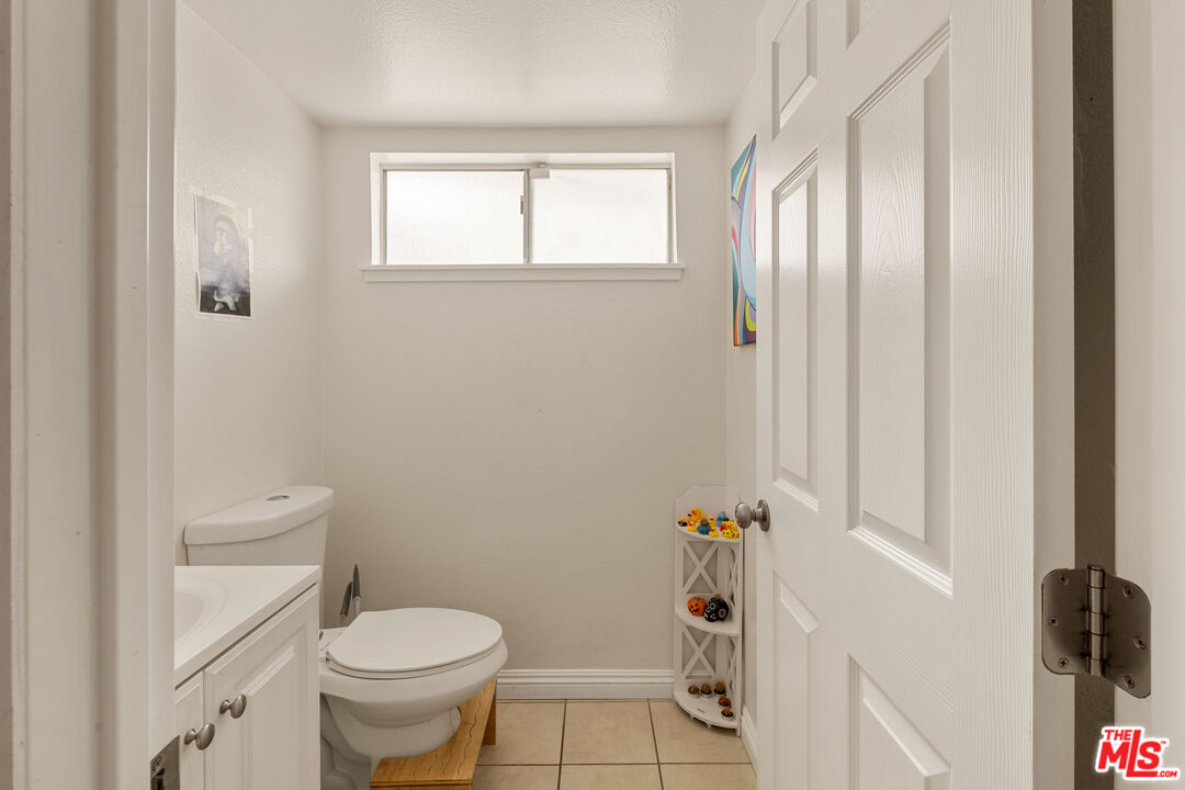 14422 Terra Bella St Unit: A