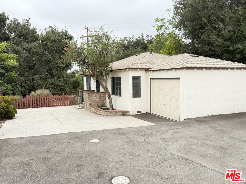 2618 Prospect Ave