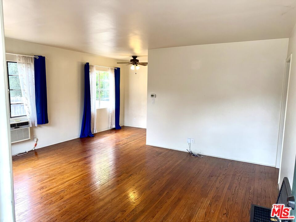 2618 Prospect Ave