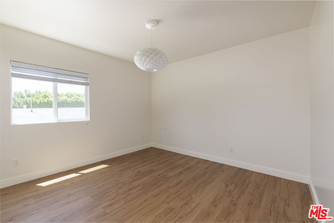 727 N La Fayette Park Pl Unit: 2