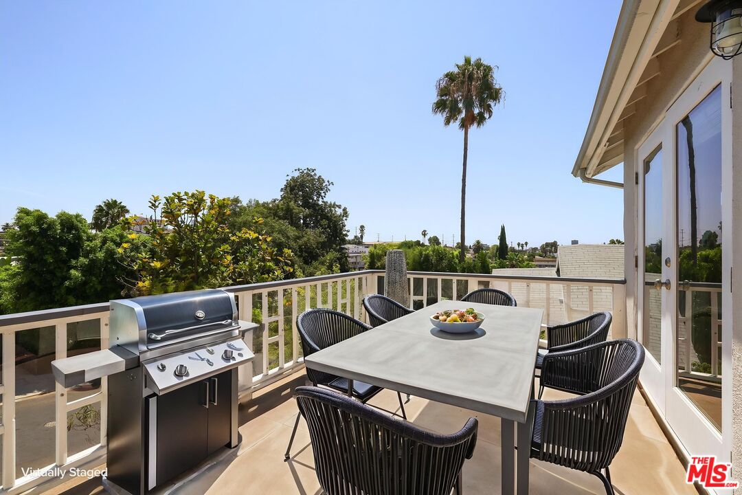 727 N La Fayette Park Pl Unit: 2