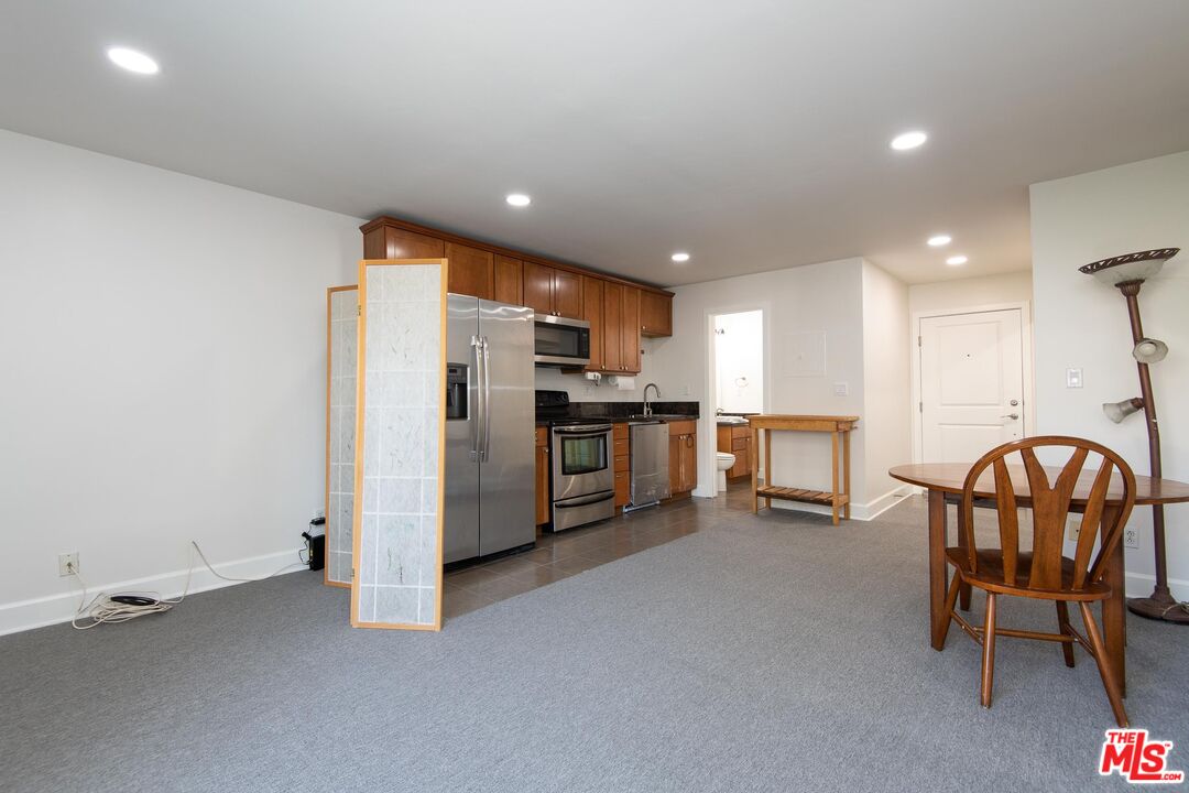10982 Roebling Ave Unit: 347