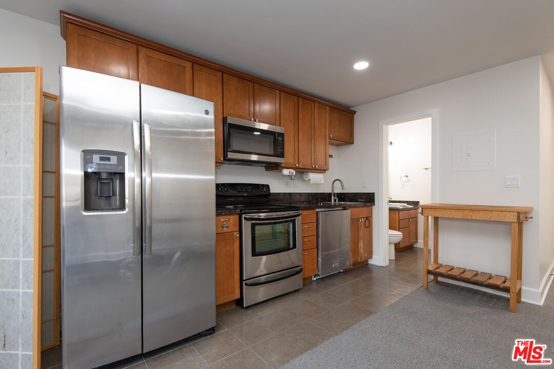 10982 Roebling Ave Unit: 347