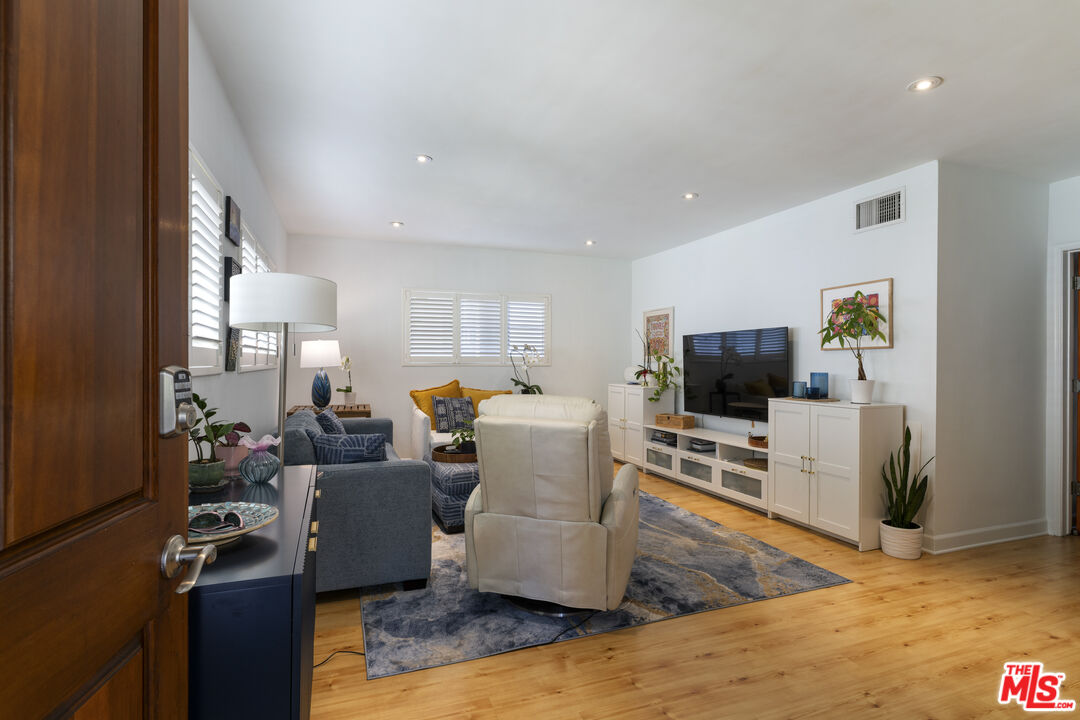 1333 14th St Unit: 11