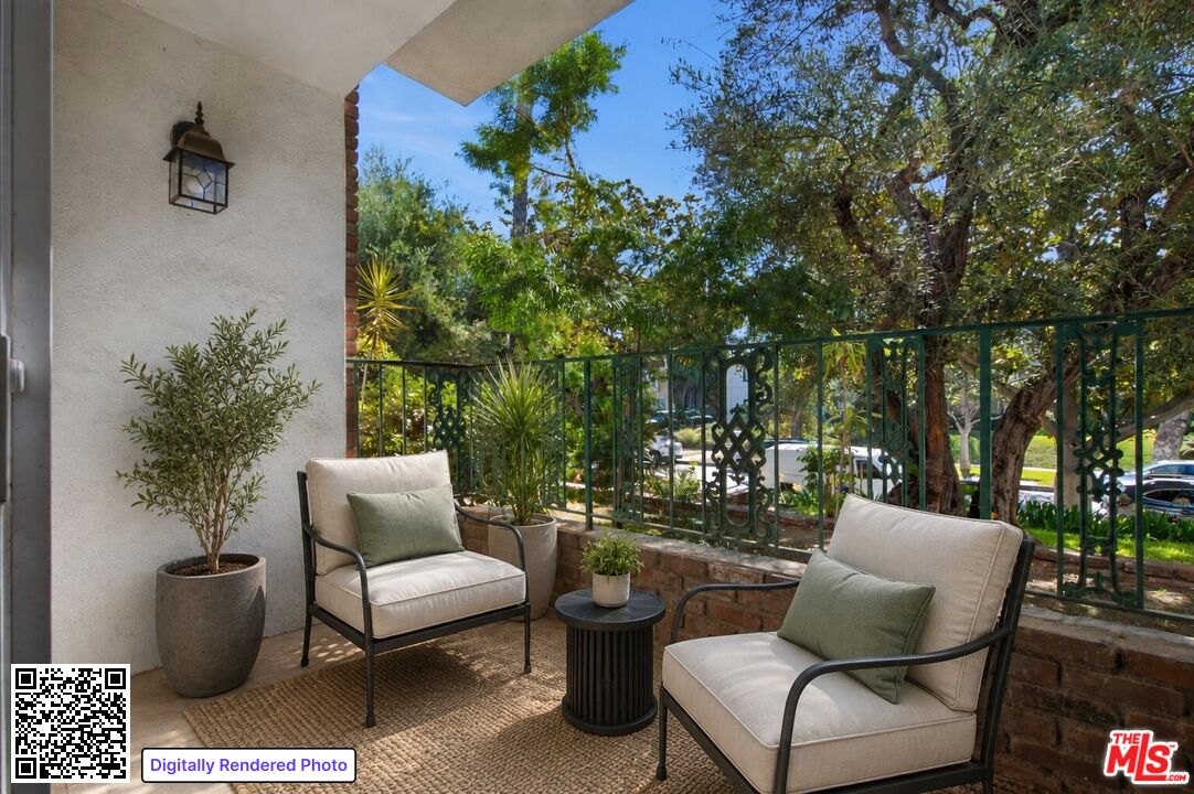 837 S Windsor Blvd Unit: 6