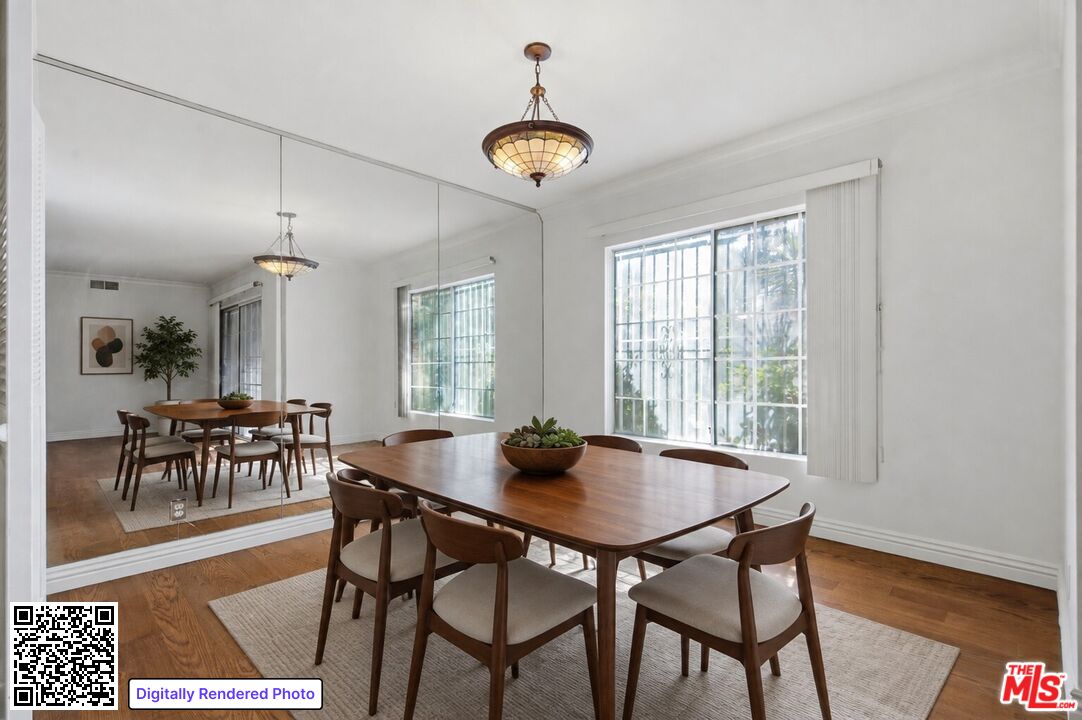 837 S Windsor Blvd Unit: 6