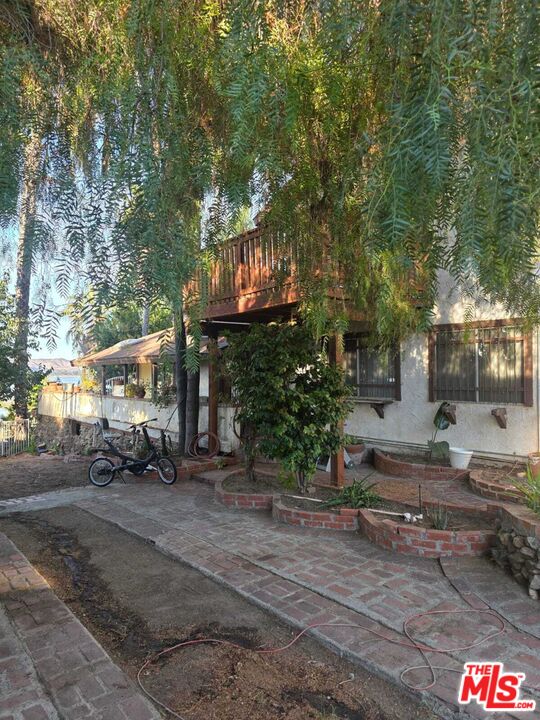 17320 Grand Ave