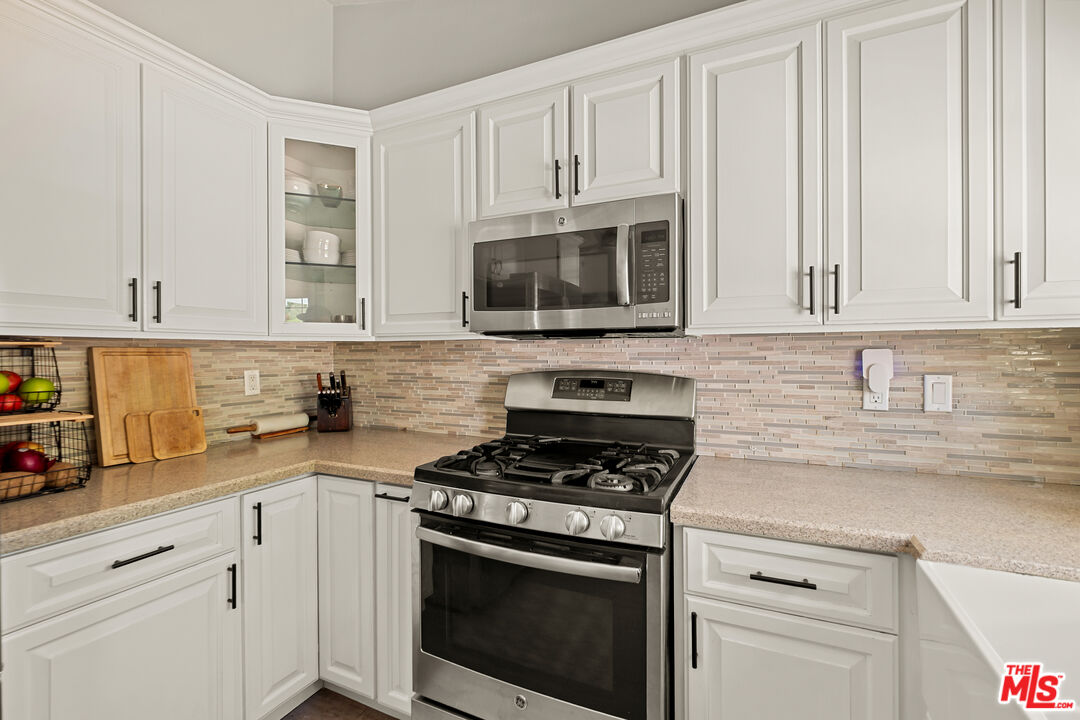 22537 Cardiff Dr