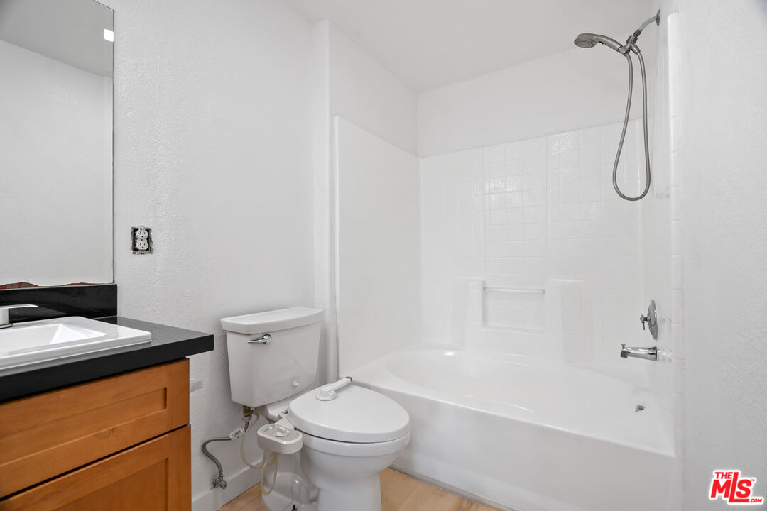 360 W Avenue 26 Unit: 236