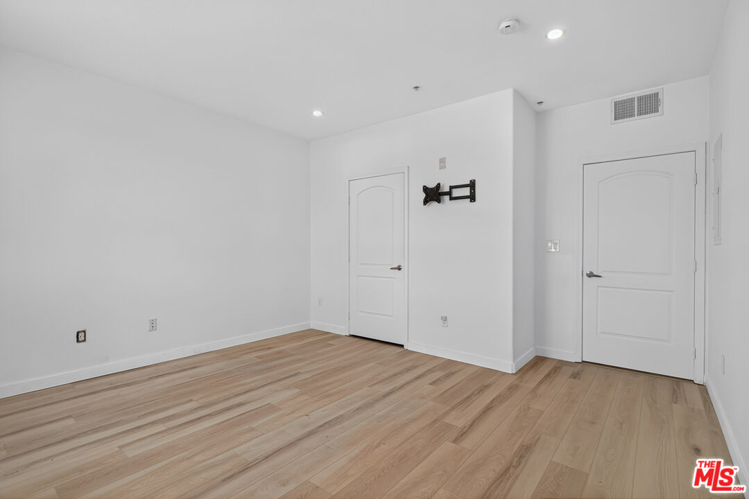 360 W Avenue 26 Unit: 236